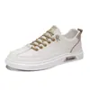 Zapatos de Panel de Cuero Nuevos de Verano 2026 Estilo Universitario Modernos Versátiles Zapatos Blancos de Moda para Viajes al Trabajo Casuales