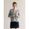 Elegante cárdigan de punto de manga larga con bloques de color para mujer, nueva colección de otoño 2026, holgado y casual, perfecto como capa interior