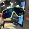 Óculos de Sol Coloridos para Ciclismo Infantil ao Ar Livre Moda Infantil Óculos de Sol Esportivos Óculos de Sol com Proteção UV Estilo Europeu e Americano