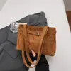 Bolso Tote de Gamuza con Letras Personalizadas, Simple Elegante, para el Trayecto Diario de la Mujer, Bolso de Hombro Moderno y con Estilo, Gran Capacidad