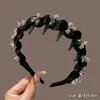 Diadema con un Toque de Alta Gama, Lujo Ligero, Impresionantemente Hermosa, Diseño de Corona Alta para Mujeres, Nuevo Modelo 2026, Borde Ancho de Satén, Adecuada para Uso Diario y Lavado de Cara