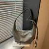 Bolsa de Gran Capacidad Transfronteriza para Mujer 2026 Nueva Elegante Casual Moda Bolso Dumpling para Viaje Diario Bolso de Hombro Cruzado