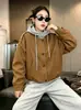 Chaqueta de Béisbol con Capucha Parcheada Falsa de Dos Piezas para Mujer, Nueva Colección Otoño 2026 Estilo Coreano Holgada Casual Chaqueta Superior