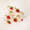 Serie de Frutas Colores Esmalte Fresa Colgante Artesanía de Esmalte Acero Inoxidable DIY Collar Pulsera Accesorios Mayoreo
