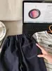 Calças de menino para primavera e outono 2026 novas estilosas modernas roupas infantis jeans de menino calças retas folgadas para bebês meninos