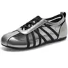 Zapatos blancos versátiles nuevos versátiles de moda verano zapatos de entrenamiento alemanes de malla para mujer casual suela ligera suave transpirables ligeros cómodos