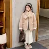 Casaco cardigã infantil de tamanho médio e grande, casaco fofo para meninas, casaco de pele infantil de comprimento médio estilo coreano para outono e inverno