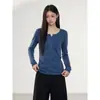 Camiseta Manga Longa Gola Henry Cintura Alta Cor Clara Qiaomi para Mulheres Outono Emagrecedora Mostra Magra Uso Sozinho Estilo Coreano Top Pequeno