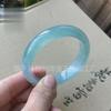 Pulsera de jade azul hielo natural con flor azul flotante y cuarcita de jade, pulsera de jade azul cielo hielo fino al por mayor