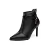 Botas de Moda de Tacón Alto Otoño e Invierno Nueva Moda Estilo Coreano Tacón de Aguja Punta Fina Cremallera Trasera Botines Cortos Envío Directo
