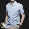 Camisa Masculina de Algodão e Linho de Manga Curta para o Verão, Novo Estilo para Homens de Meia-Idade, Top de Meia-Manga Listrado 50S de Algodão, Camisa de Pai