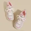 Sapatos Femininos 2026 Primavera/Outono Novo Estilo Crianças Solado Macio Tênis Pai Crianças Médias e Grandes Malha Casual Esportivo Tênis de Corrida