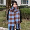 Cachecol de Cashmere Listrado Colorido de Inverno Estilo Maillard Feminino Novo Estilo Coreano Versátil Acolchoado de Pelúcia Quente de Inverno