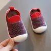 Zapatos de Primavera y Otoño Transfronterizos para Bebés y Niños Pequeños Zapatos de Interior para Bebé de Suela Suave Transpirables Tejido de Malla Zapatos para Hombres y Mujeres Zapatos de Punto