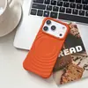 Funda para Teléfono Móvil de Color Sólido con Patrón de Olas y Agujero Grande Adecuada para Apple 17 Promax Moderna 16 Estilo Girly 17 Tacto de Piel 11/12