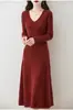 Vestido de Lana Pura Otoño e Invierno para Mujer Cuello en V Manga Larga Falda hasta la Rodilla Cintura Alta Delgado Suéter de Cachemira Falda de Línea A hasta la Rodilla
