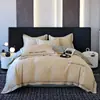 2026 Novo Modelo Algodão de Fibra Longa Algodão Puro Conjunto de Quatro Peças Bicolor Bordado Roupa de Cama de Luxo Leve - Elementos Originais
