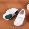 Sapatos de Enfermeira Cereja Carmesim Outono/Inverno Novos em Couro Genuíno para Mulheres, Velcro para Calçar/Tirar Facilmente, Amortecedor de Ar Embutido para Absorção de Choque, Não Cansa Depois de Ficar em Pé por Muito Tempo
