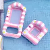 Grande Cadeira de Piscina Inflável para Adultos com Design Floral Listrado Retrô, Encosto, Colchonete Flutuante com Porta-Copo, Cama Flutuante para Água