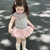 Traje de Verano para Niñas 2026 Nuevo Conjunto de Verano Bebé Dulce Cuello de Encaje Top de Punto Pantalones Cortos Rosas Conjunto de Dos Piezas