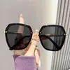 Óculos de Sol Gm para Mulheres, Modelo Novo Poligonal 2025, Estilo de Luxo, Proteção UV, Adequado para Rostos Grandes, Efeito Emagrecedor
