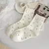 Meias Femininas Início da Primavera Estilo Coreano Meias Curtas Delicadas com Renda Meias Femininas de Cano Médio Meias de Algodão Respiráveis com Flores Pequenas Meias Femininas Sem Costura