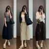 Estilo Sencillo para el Trabajo, Diseño con Corte Dividido, Suave y Elegante, Dobladillo Ligeramente Holgado en Línea A, Falda Tulipán de Largo Medio B0902Q