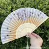 Leque Dobrável Estilo Antigo Transfronteiriço para o Verão, Estilo Chinês, Hanfu, Cheongsam, Leque Pequeno Dobrável de Bambu Portátil para Mulheres
