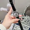 Reloj Nuevo Modelo 2026 Año del Caballo, Riqueza Instantánea, Reloj Transfronterizo Incrustado de Diamantes, Reloj para Mujer, Buena Suerte, Reloj de Mujer Caballo Pony, Comercio Exterior