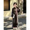 Conjunto de otoño para niñas 2026 nuevo estilo, chaqueta de otoño de moda para niños mayores, conjunto deportivo de dos piezas estilo coreano
