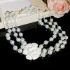 Colar de Pérolas com Flor de Óleo Gotejante Multicamadas Estilo Pequeno Chanel Luxo Leve Nicho Elegante Corrente Clavicular Colar de Temperamento Retro Fashion