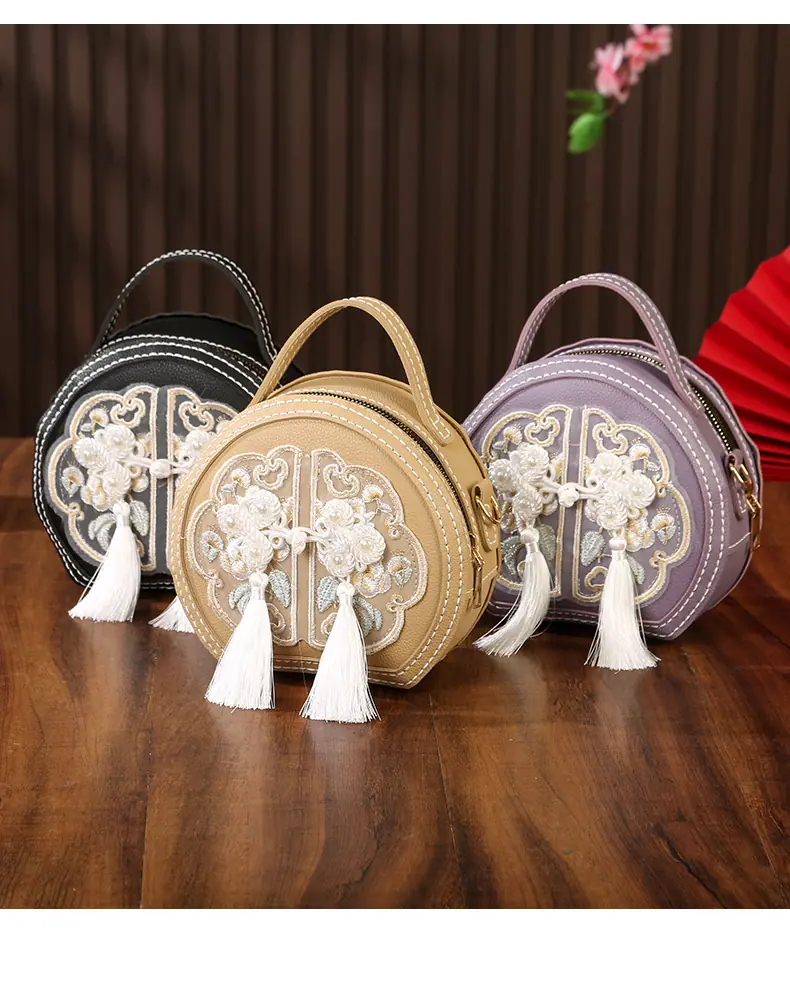 diy手工刺绣包包_20.jpg