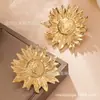 Pendientes Exagerados de Metal Retro Flor de Girasol Europeos y Americanos Estilo Frío Aretes Sencillos Pendientes de Moda Elegantes para Mujer