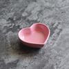 Plato Pequeño para Salsa Cerámica Postre Bol Pequeño Material Resistente a Altas Temperaturas Plato Molde para Hornear Forma de Corazón Pequeño Plato de Corazón