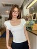 Camiseta Blanca de Puro Deseo con Cuello en U y Mangas Cortas para Mujer, Nuevo Estilo Verano 2025, Corte Ajustado, Ceñida a la Cintura, Color Sólido, Sexy, Favorecedora, Top Versátil