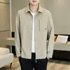 Nova camisa de manga comprida com proteção solar, respirável, de seda gelada para o verão, masculina, elástica, sem rugas, com bolso com zíper da Leishibote