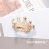 Broche Japonés Nuevo Creativo de Corona Pequeña Borde Negro Diamante Lujo Ligero Accesorios para Corsage de Traje Pin Antiluz