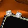 Brincos de Zircônia Geométrica Coreana em Prata 925 Agulha Cubo de Açúcar para Mulheres, Brincos Exquisitos Versáteis Elegantes com um Toque de Luxo Leve e de Alta Qualidade