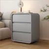 Mesita de noche minimalista estilo crema de lujo ligero, pequeño armario de almacenamiento moderno simple de madera maciza y cuero para dormitorio del hogar