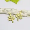 Nuevos accesorios de horquilla para el pelo de novia retro, joyería de bricolaje, colgante de hoja simple de cobre fundido con agujeros
