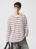 Camiseta listrada color-block estilo retrô americano de manga comprida, masculina, tendência de outono, corte solto, modeladora, top versátil para usar por baixo