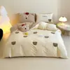 Roupa de Cama Divertida Infantil Algodão de Fibra Longa Escovado Conjunto de Três ou Quatro Peças Outono e Inverno Quente Conjunto 100% Algodão Roupa de Cama 1,2m Não Esfria na Pele