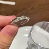Anillo abierto de junta de bambú con circonita microincrustada para mujer, diseño de nicho de lujo ligero, sensación de alta gama, anillo para el dedo índice, estilo minimalista y fresco