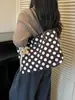 Bolso tote de diseño de nicho de verano transfronterizo, moda casual, exquisito, diario, para mujer, bolso de hombro versátil de gran capacidad para mujer