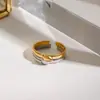 Diseño discreto 18k oro acero inoxidable color oro y plata combinación de colores amor izquierda y derecha combinación de colores apertura ajustable anillo joyería