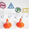 Adornos Decorativos para Pastel de Cumpleaños Infantil Vehículo de Ingeniería Grande Camión Volquete Excavadora Señal de Tráfico Plug-In