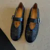 Primer Encuentro con los Zapatos Planos de Verano Estilo Francés para Mujer, con Diseño Hueco, Boca Baja, Zapatos de Ballet Transpirables y Zapatos Mary Jane