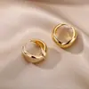 Pendientes Pequeños de Estrella Europeos y Americanos de Alta Calidad Transfronterizos Acero Inoxidable Oro 18K Pendientes Simples Elegantes Venta al por Mayor