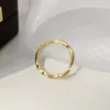 Luz de Anel Aberta Ajustável Brilhante de Design Ins Nicho Simples Versátil Coreana Joia de Luxo para o Dia a Dia de Alta Qualidade