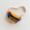 Bolsa de Peito Infantil Letras Estilo Coreano Moda Casual 2022 Nova Viagem Passarela Crianças Pequenas e Alunos do Ensino Fundamental Masculino Bolsa de Cintura Tesouro